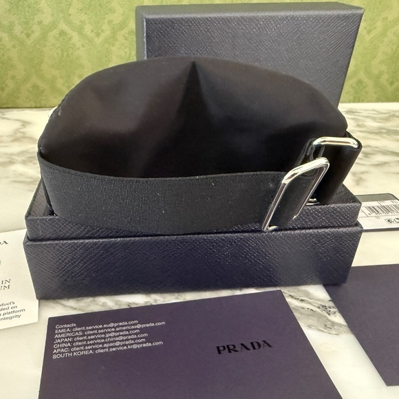 PRADA 2TT095 2DMK F0002 Re-Nylon Mini Pouch arm band - Picture 8 of 13
